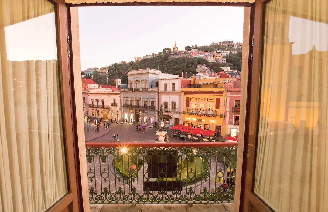Hotel de la Paz-1
