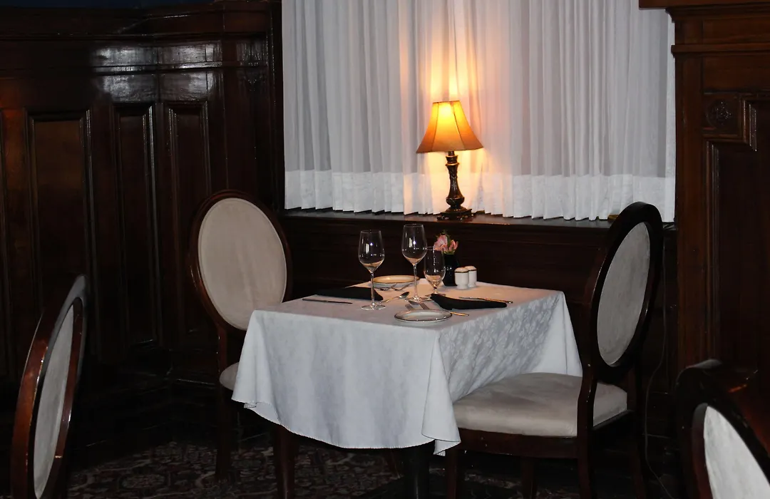 Hotel Senator-1