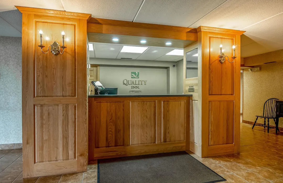Quality Inn Tully I-81-1