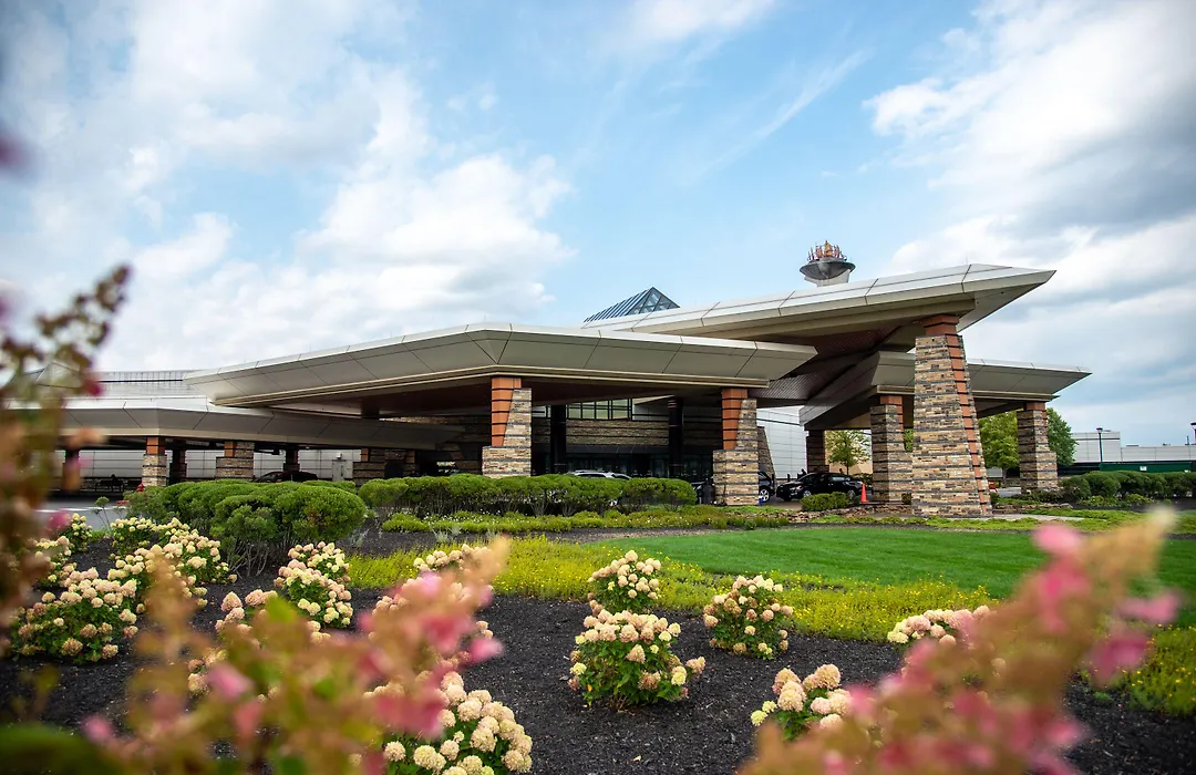Mohegan Pennsylvania Casino Resort - Adults Only-1