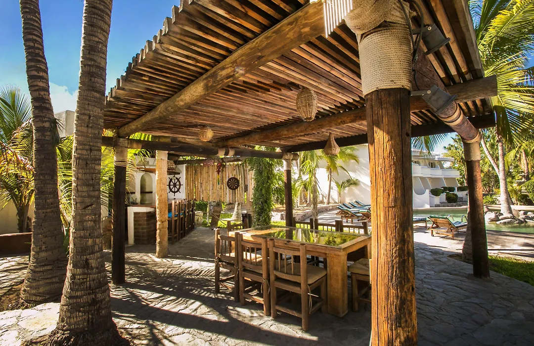Hotel&Suites El Moro-1