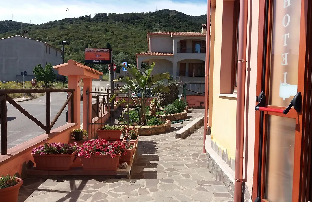 Hotel Jasmine-1
