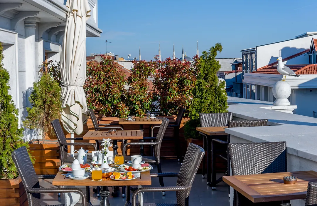 Bizim Hotel-1