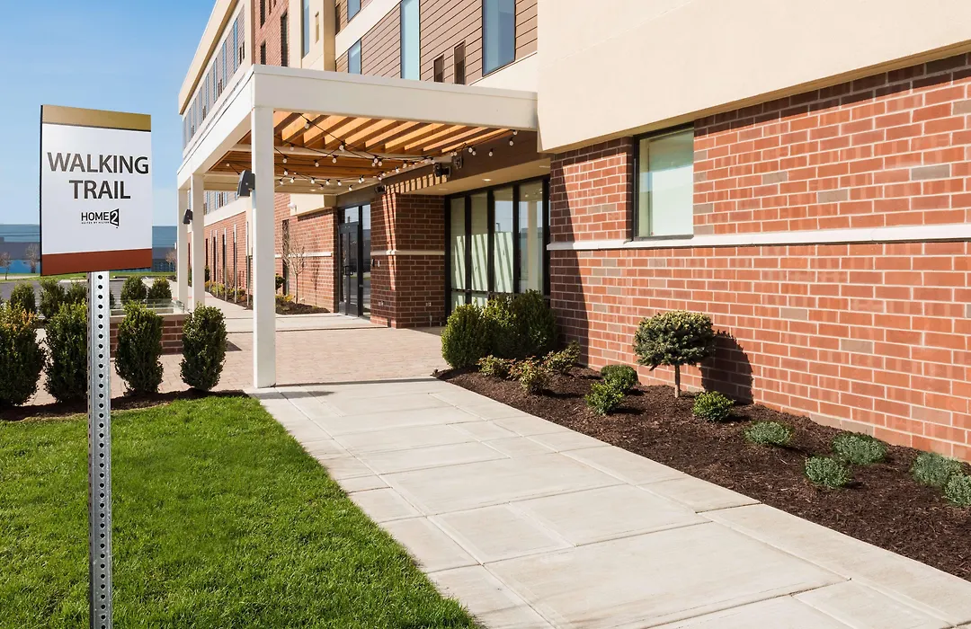Home2 Suites By Hilton Buffalo Airport/ Galleria Mall-1
