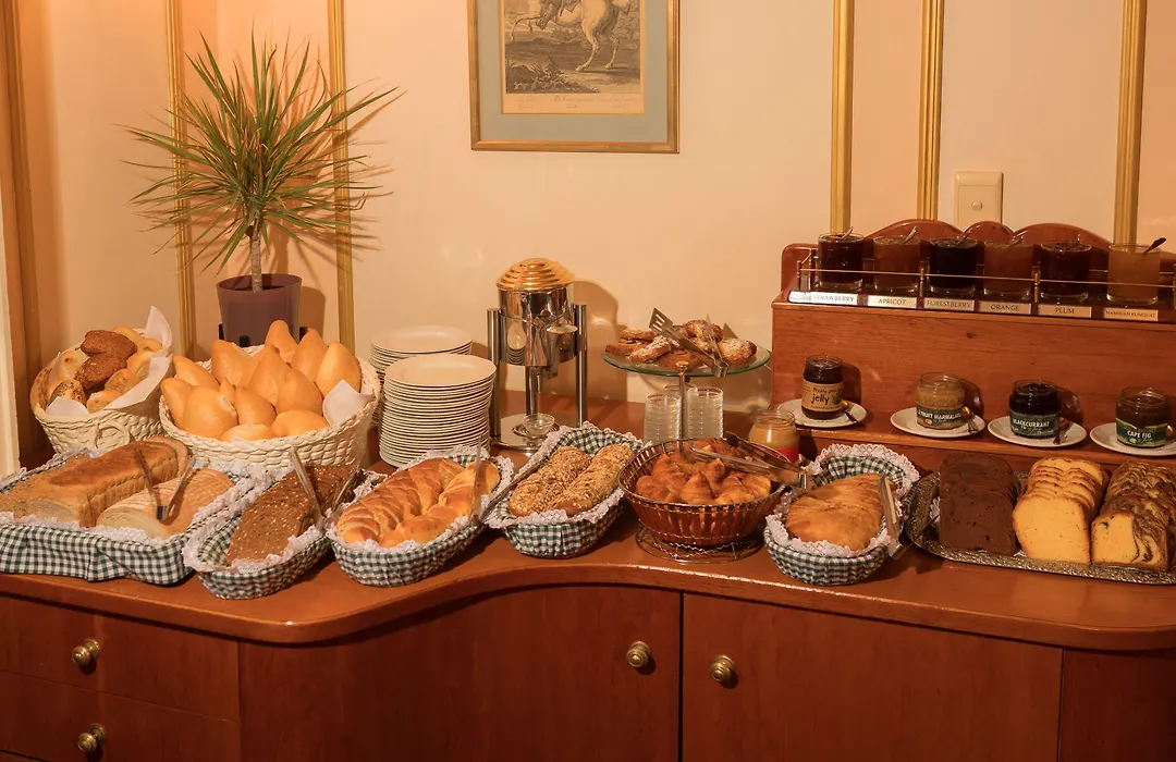 Hansa Hotel Swakopmund-1
