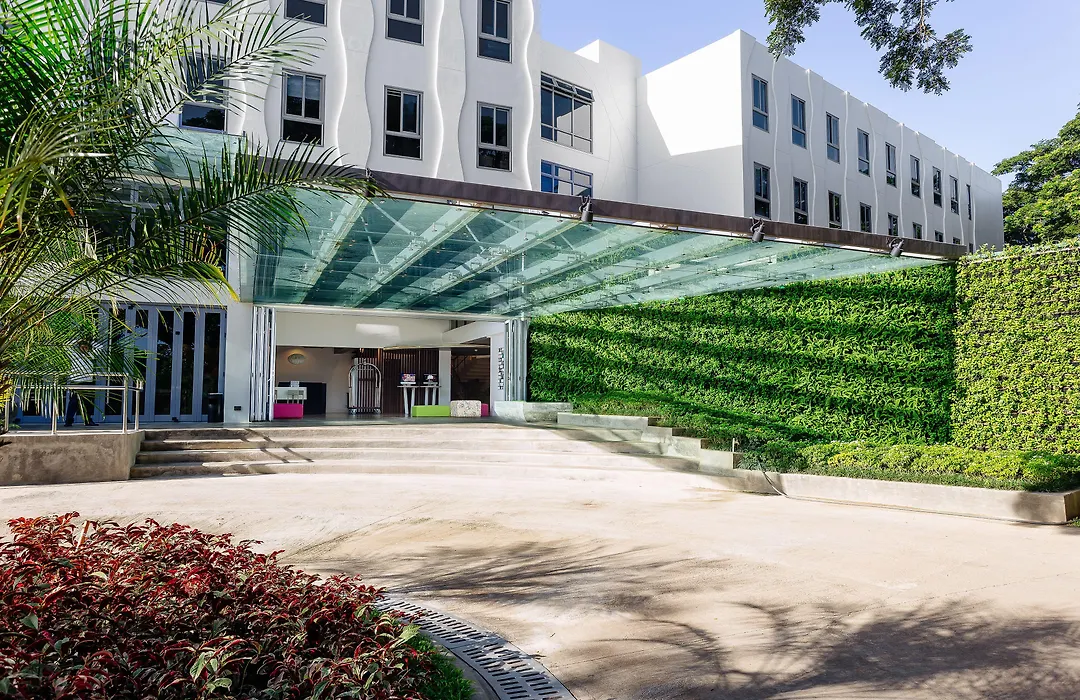 Canvas Boutique Hotel-1