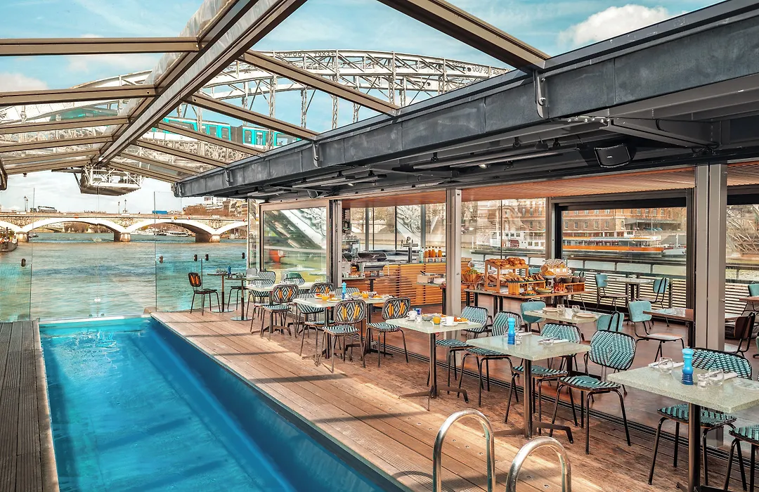 Hotel Off Paris Seine-1