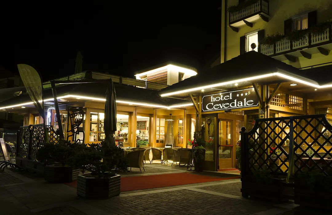 Cevedale Living Romance Hotel-1