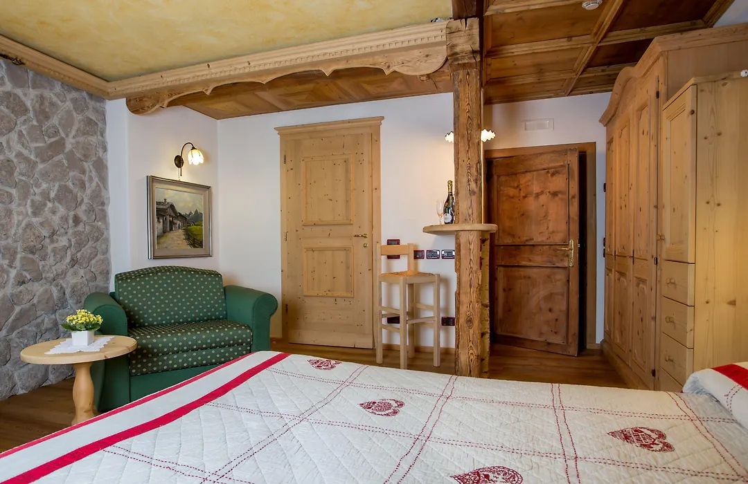 Hotel La Stua-1