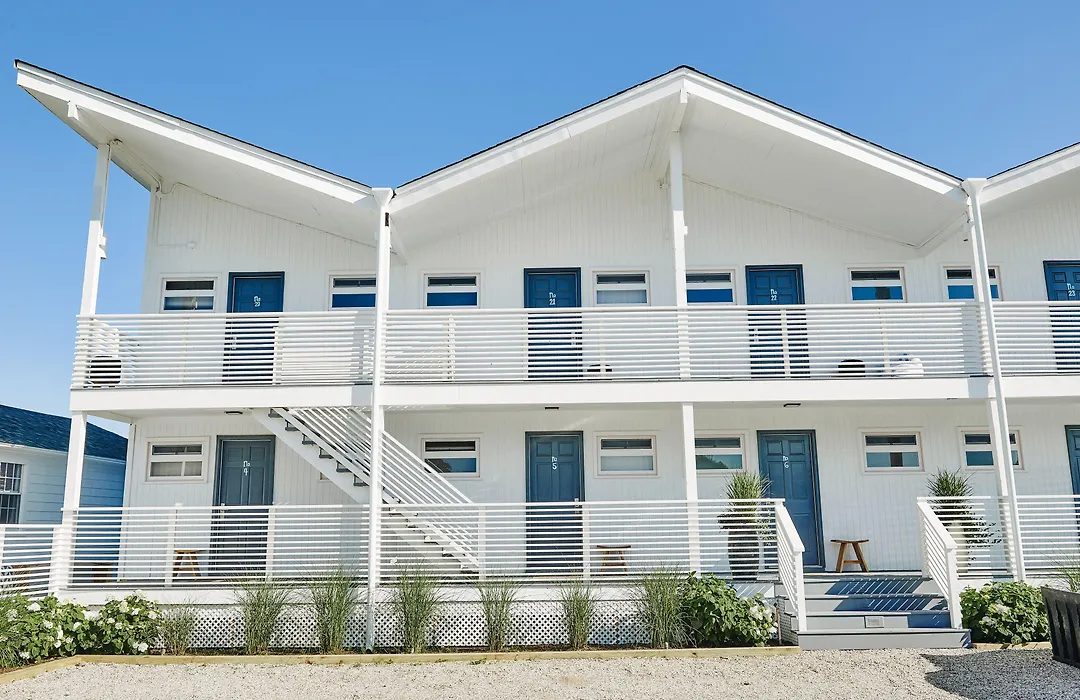 Hero Beach Club-1