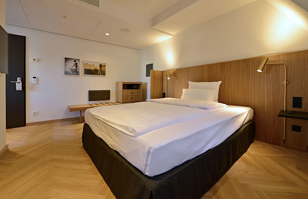 Melter Hotel & Apartments - A Neighborhood Hotel-1