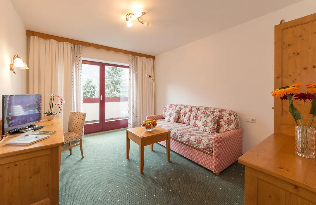 Hotel Hellweger-1