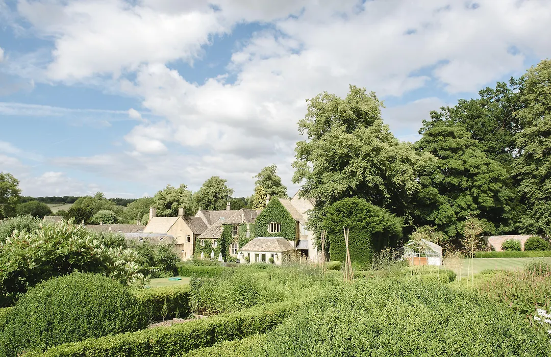 Lords Of The Manor-1