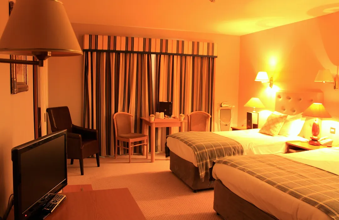 Downings Bay Hotel-1