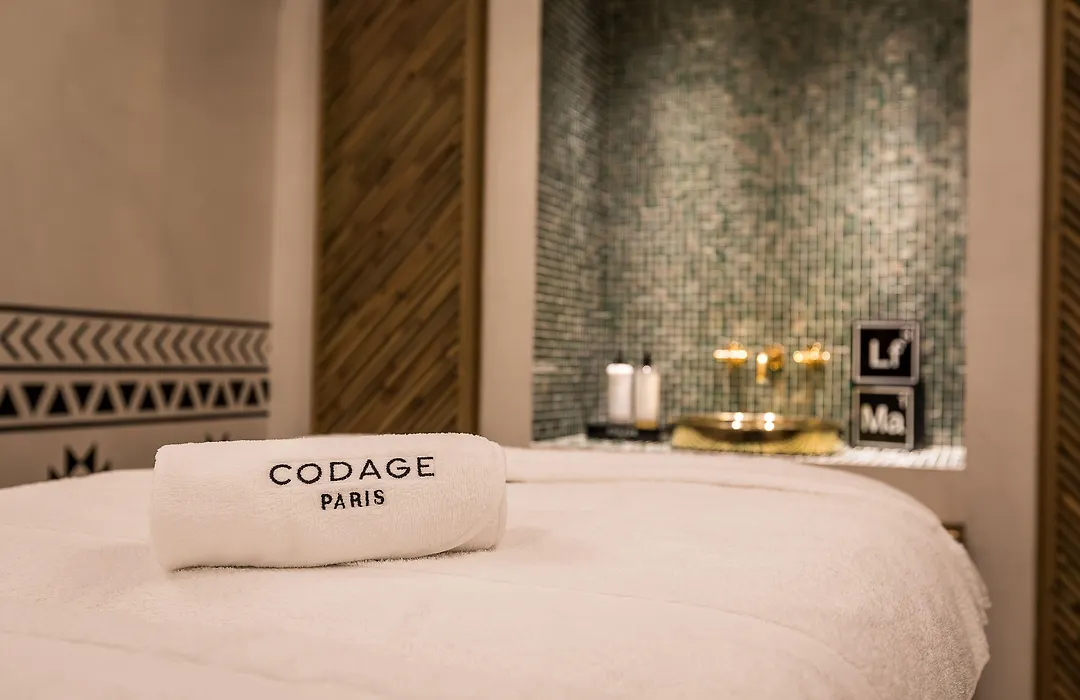 Laz' Hotel Spa Urbain Paris-1