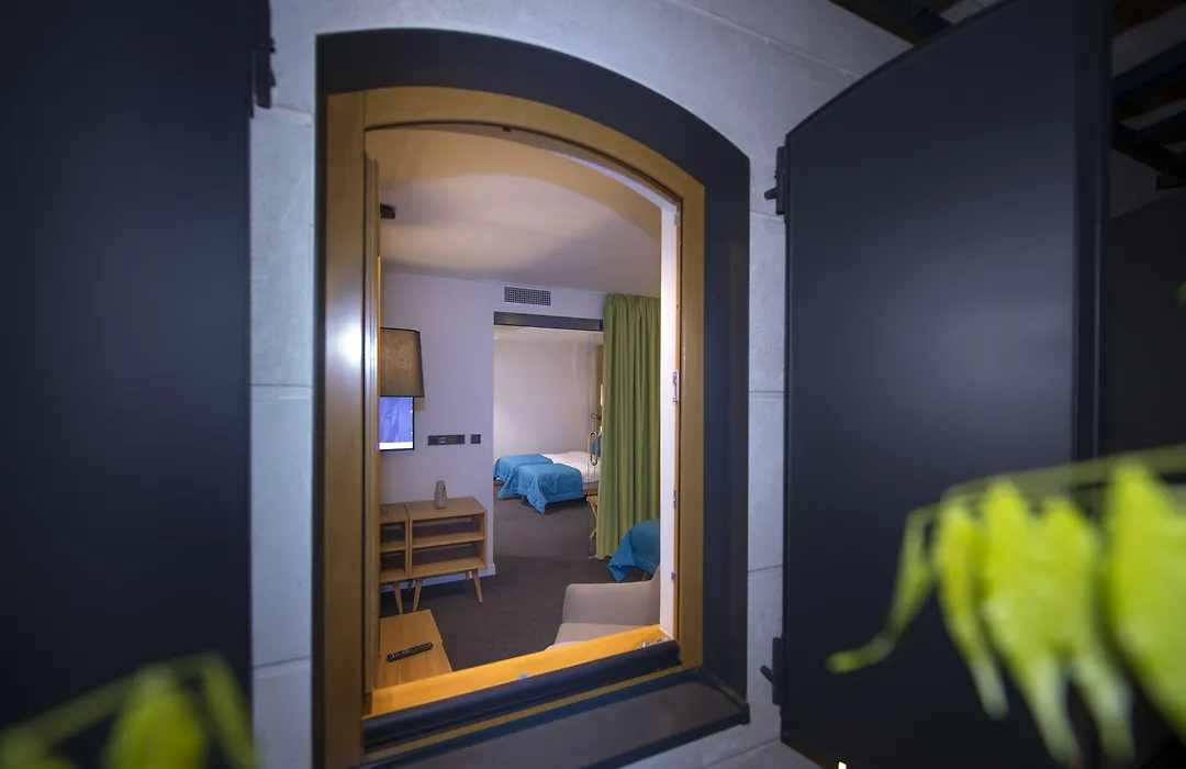 Hotel Sana-1