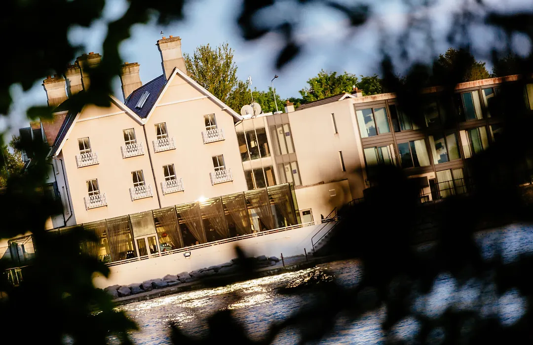 Ice House Hotel-1
