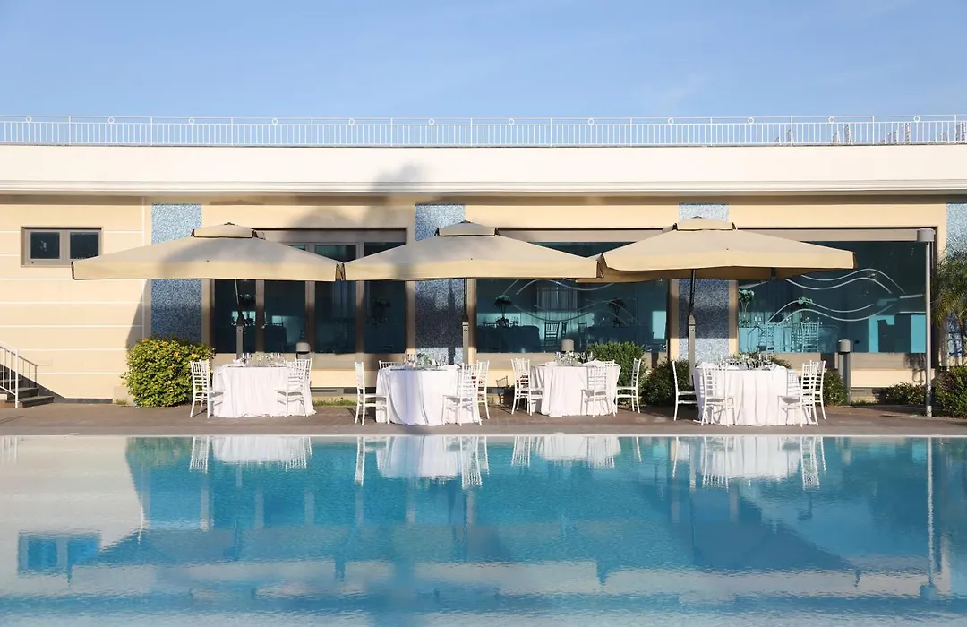 Hotel Premiere Pool & Resort-1