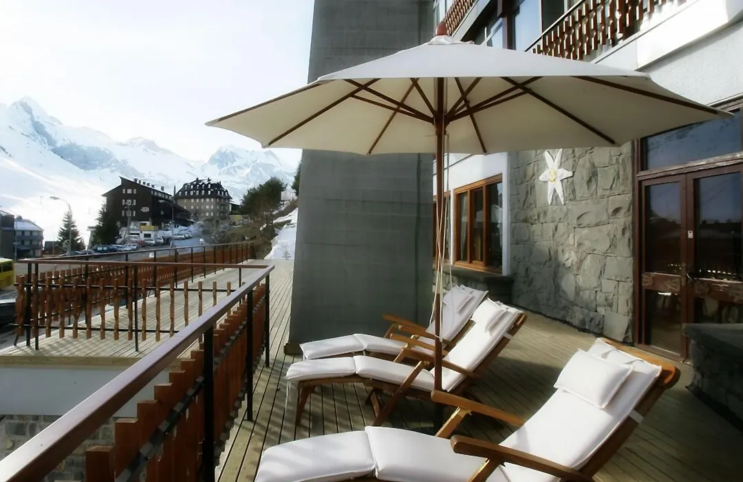 Hotel Edelweiss Candanchú-1