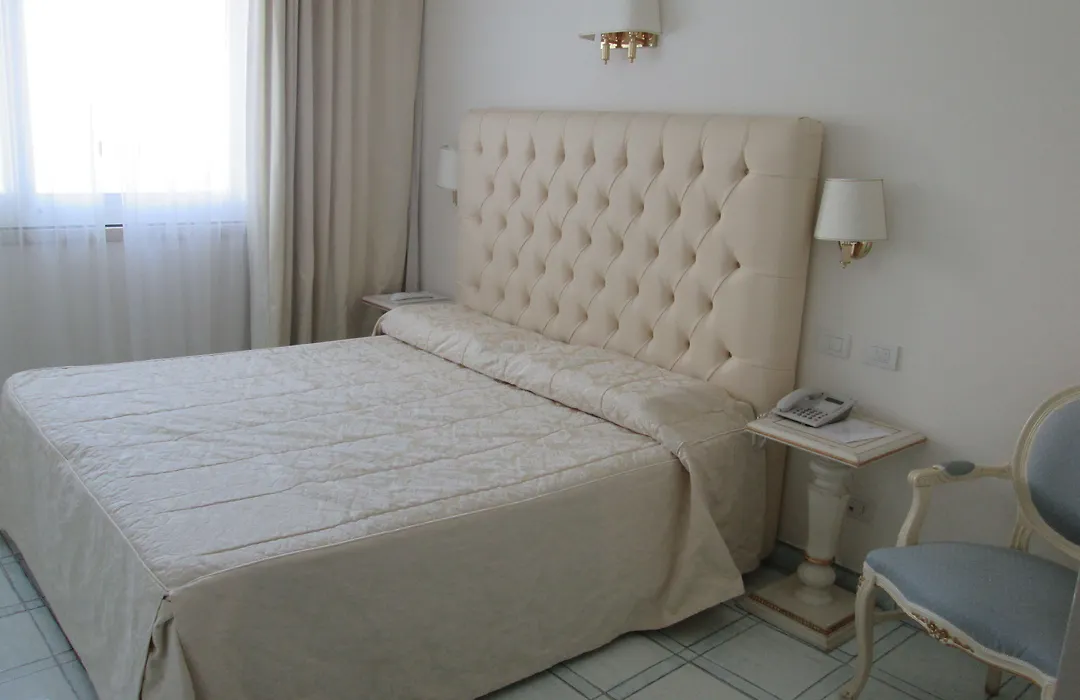 Hotel Villa Fraulo-1