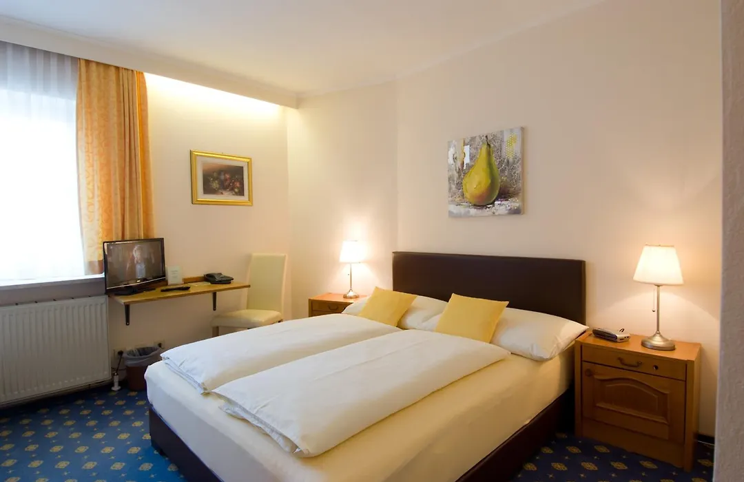 Hotel Biedermeier Hof-1