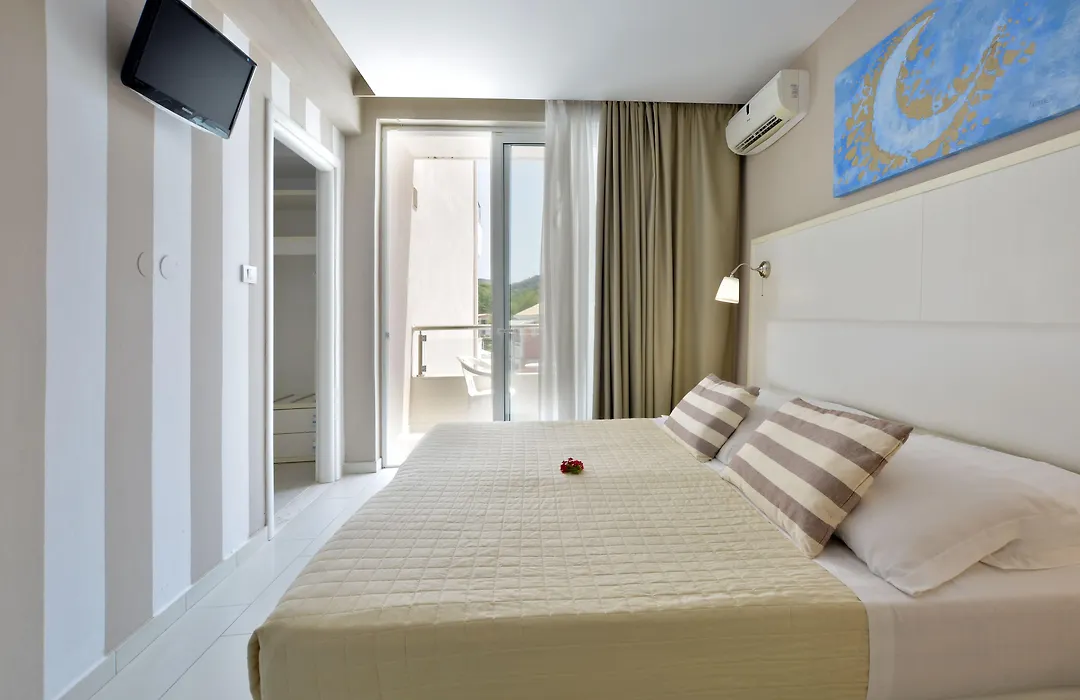 Sidari Beach Hotel-1