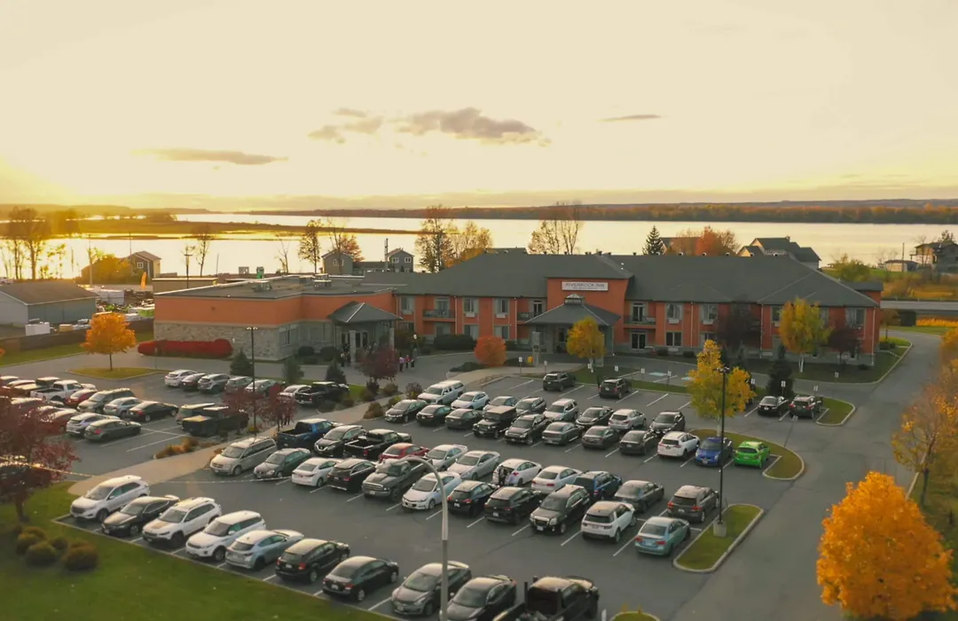 Riverrock Inn-1
