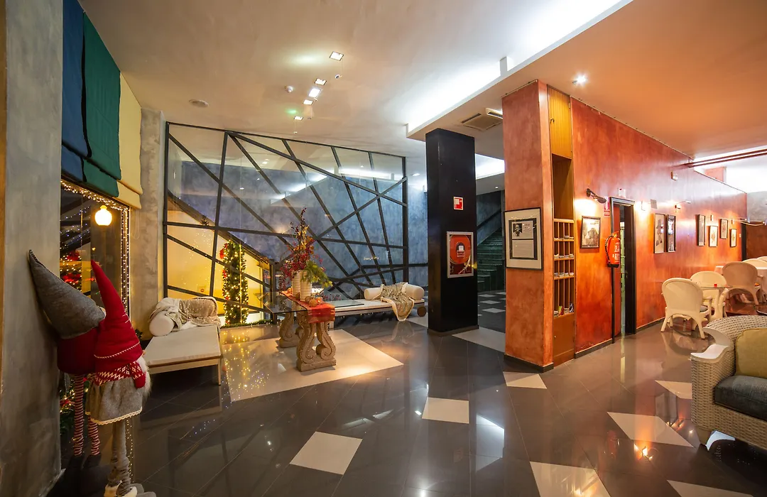Hotel Miramar-1