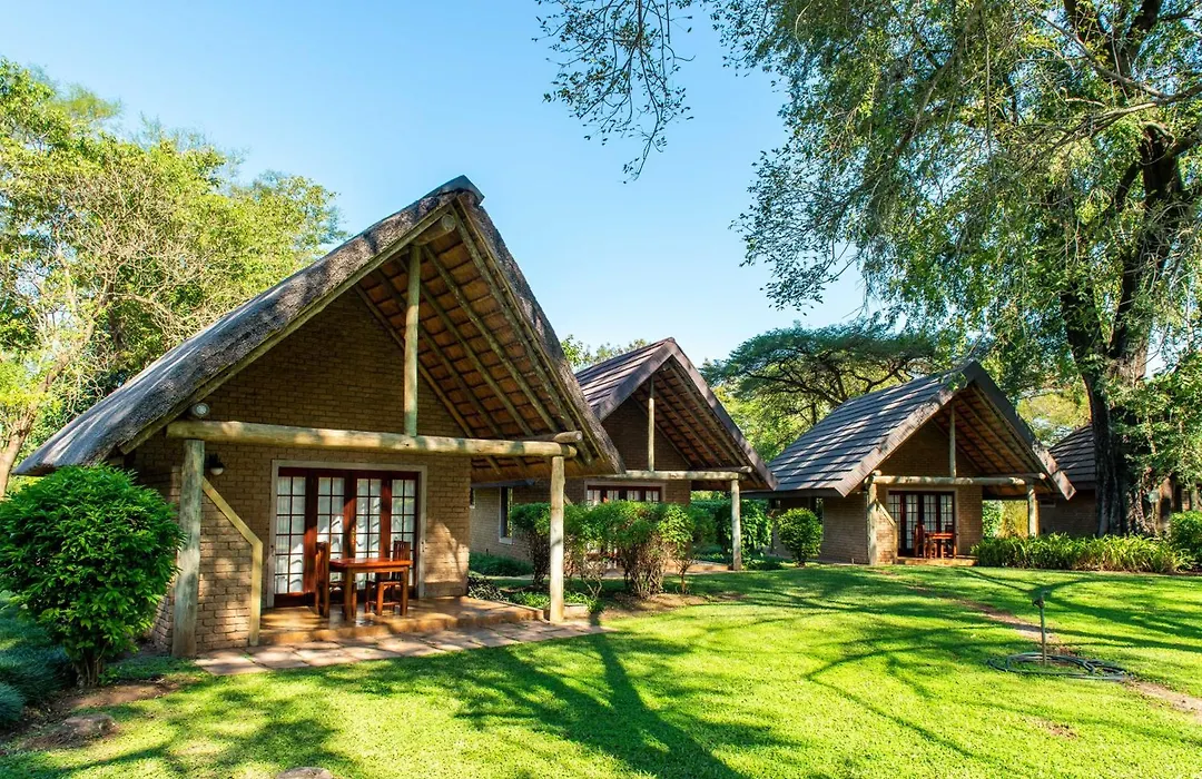 Hippo Hollow Country Estate-1