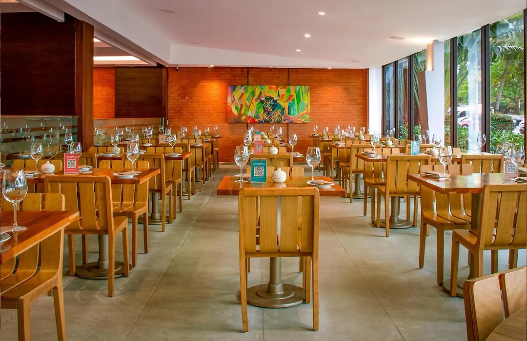 Arena Leme Hotel-1