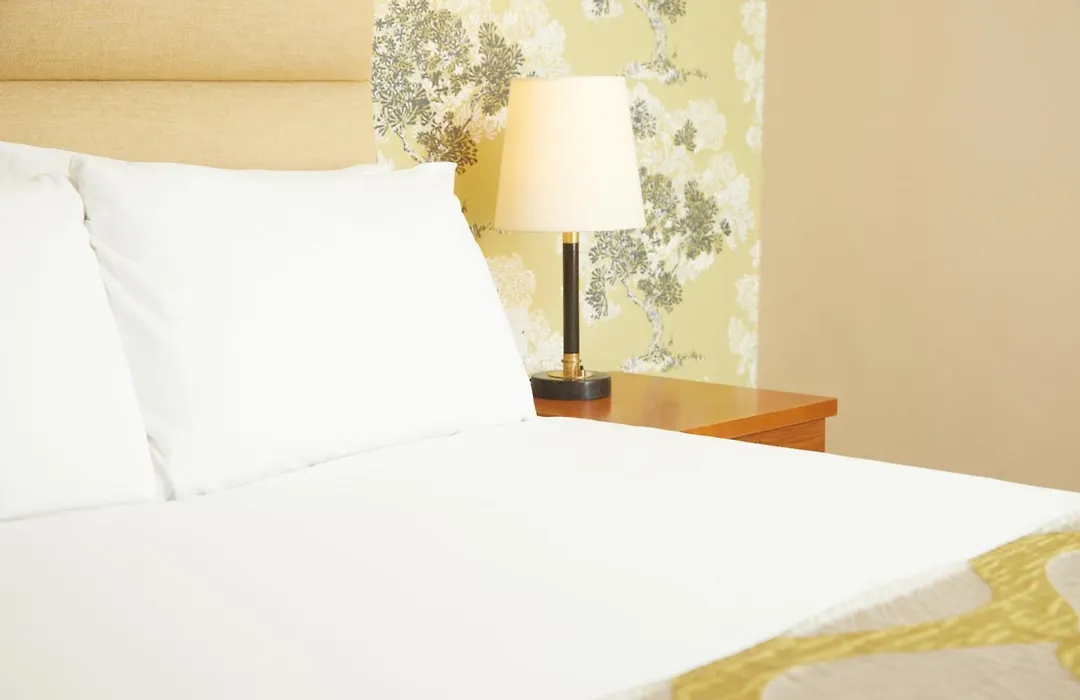 Fieldhead Hotel By Greene King Inns-1