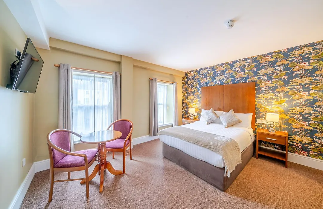 The Gateway Hotel-1