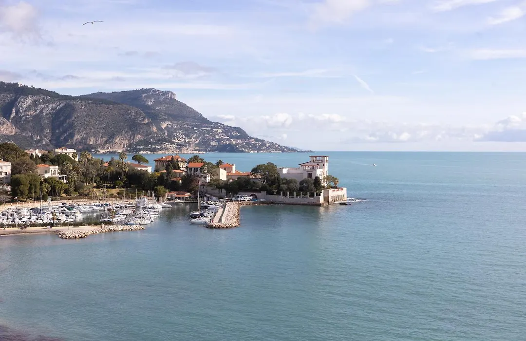 Hotel Royal-Riviera-1