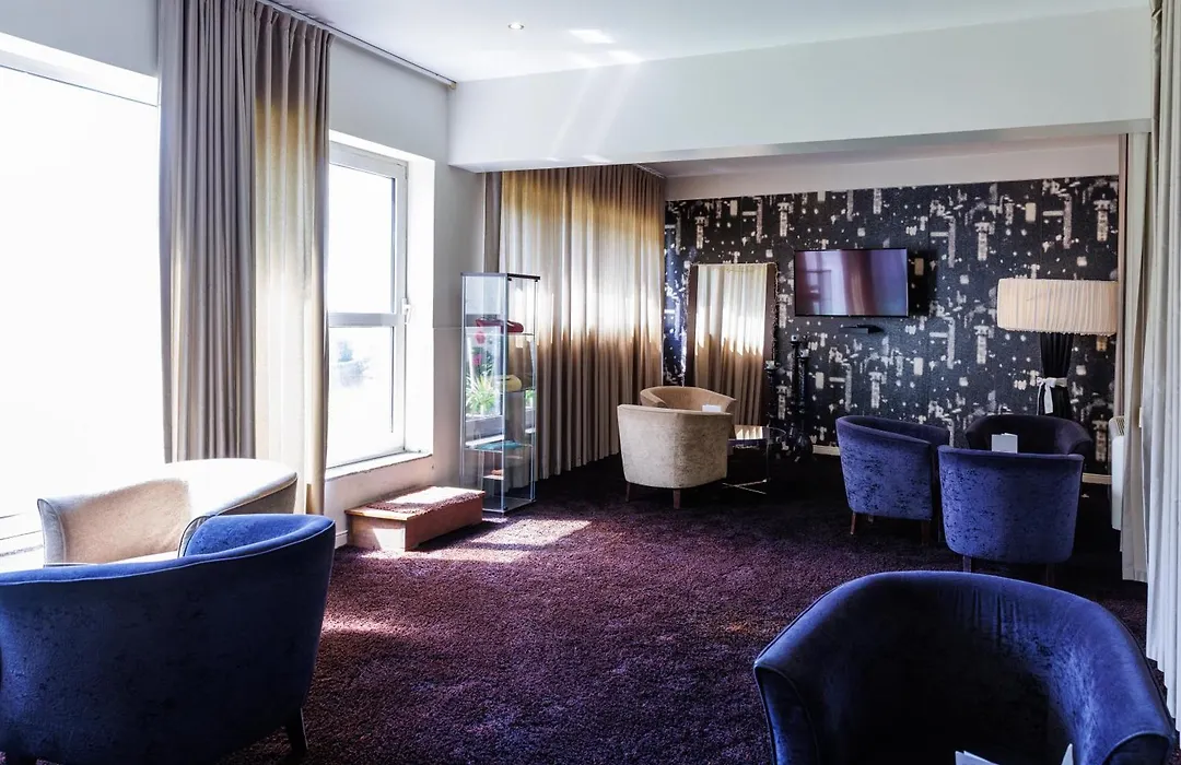 Hotel As Americas-1