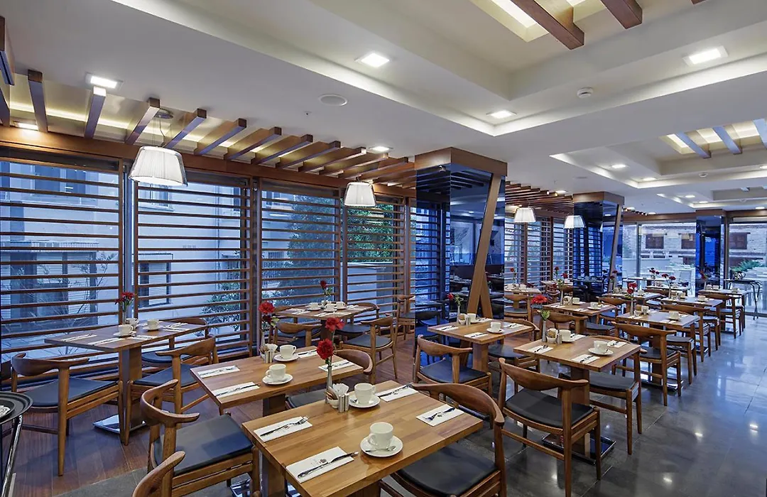 Doubletree By Hilton Kusadasi-1