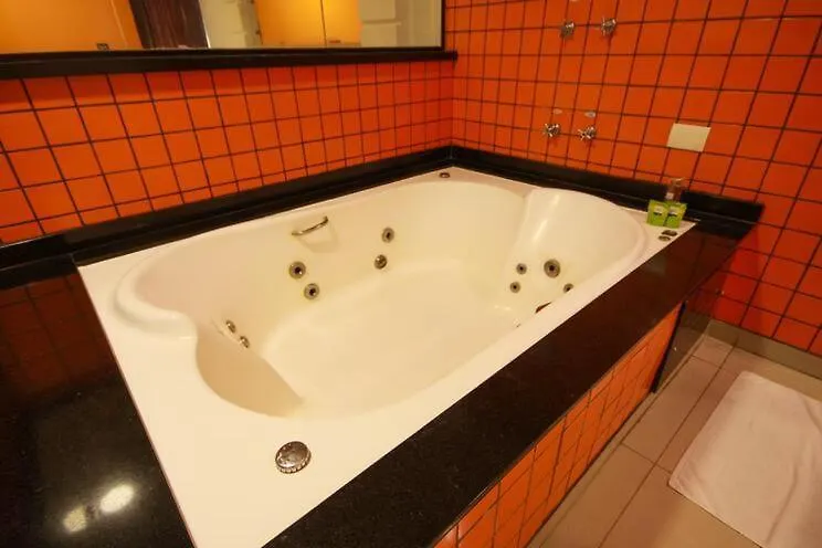 Luna Motel (Adults Only)-1