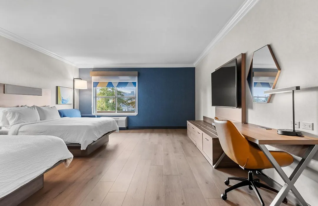 Holiday Inn Express Hotel & Suites Santa Cruz By Ihg-1
