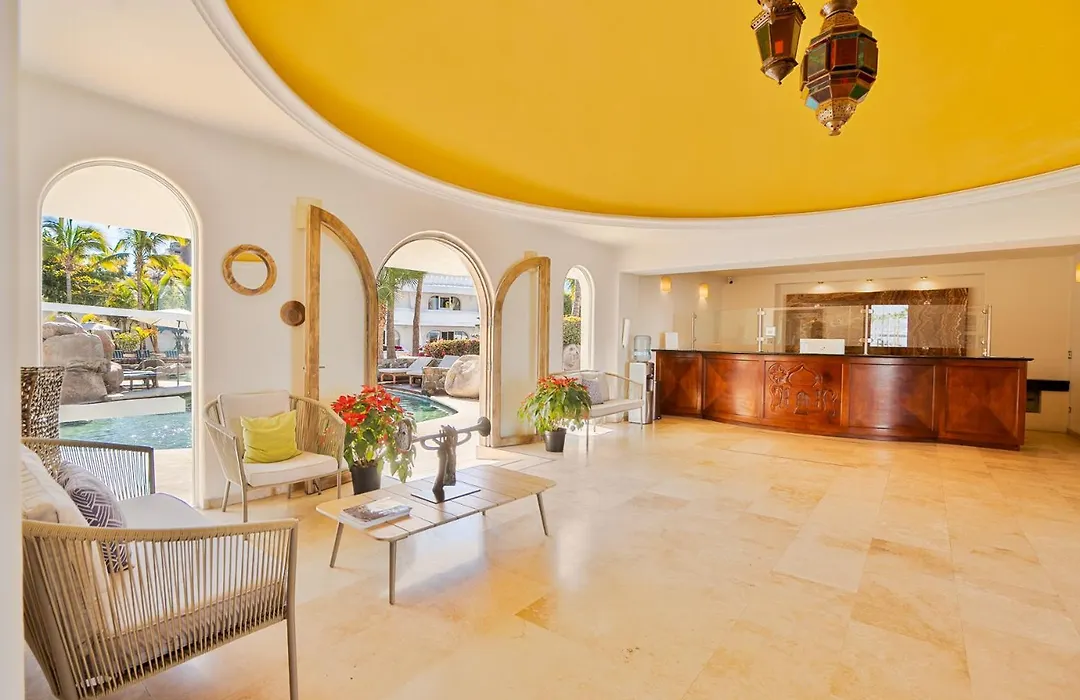 Hotel & Suites El Moro-1