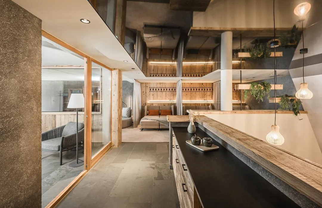 Falkensteiner Hotel Antholz - Adults only-1
