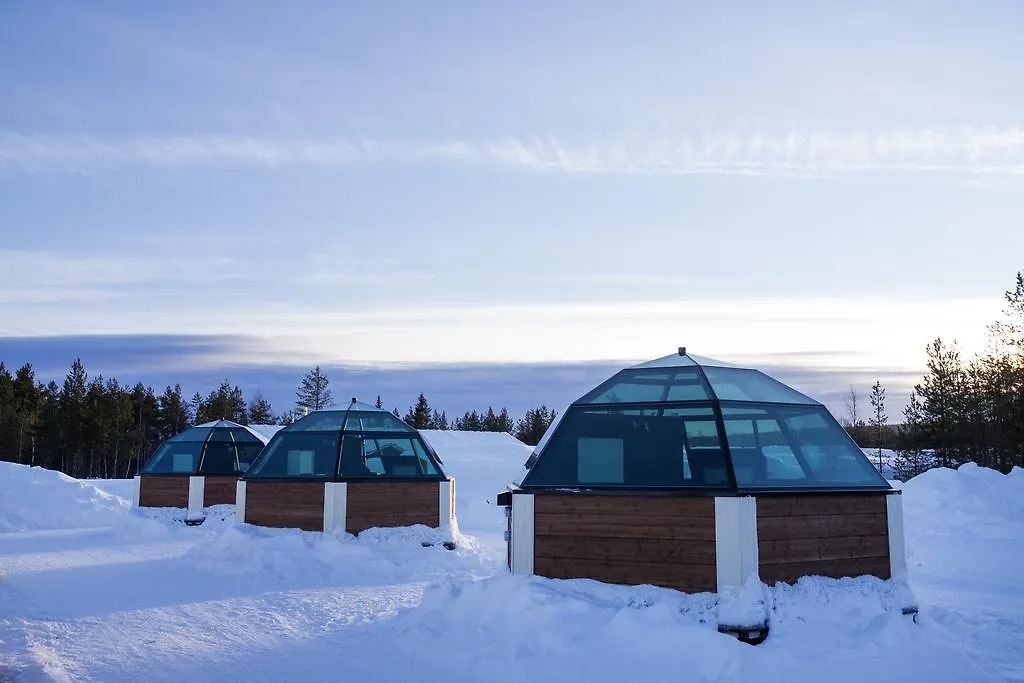 Arctic Snowhotel & Glass Igloos-1