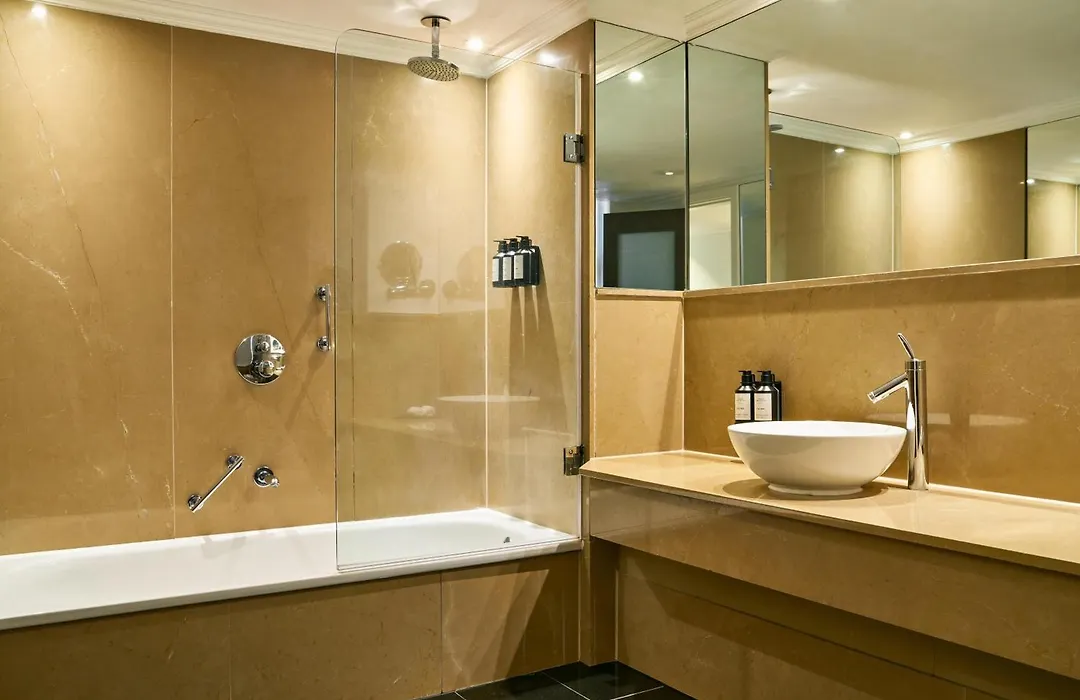 Radisson Blu Hotel, London Bloomsbury-1