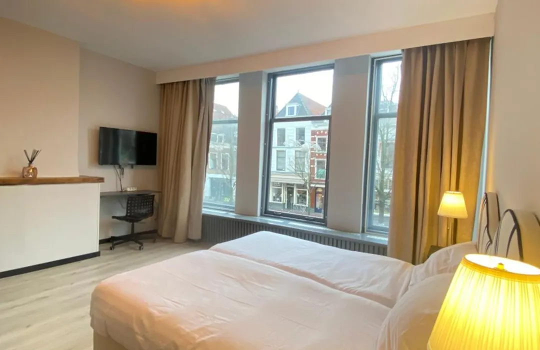 Hotel Bridges House Delft-1
