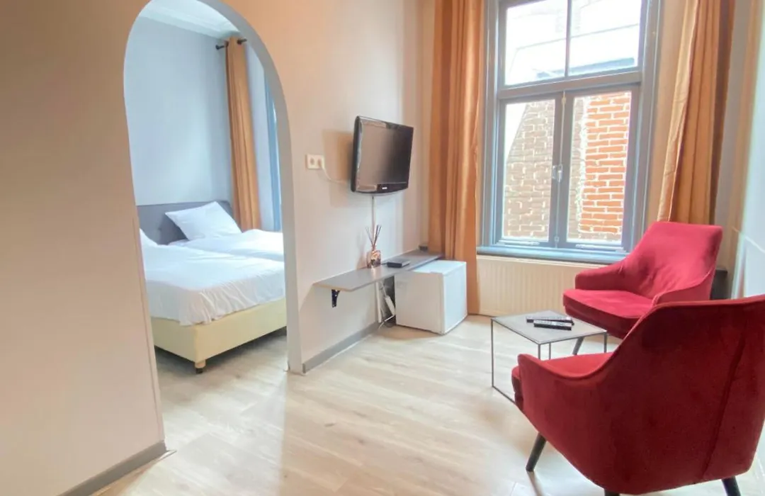 Hotel Bridges House - Delft City Centre-1