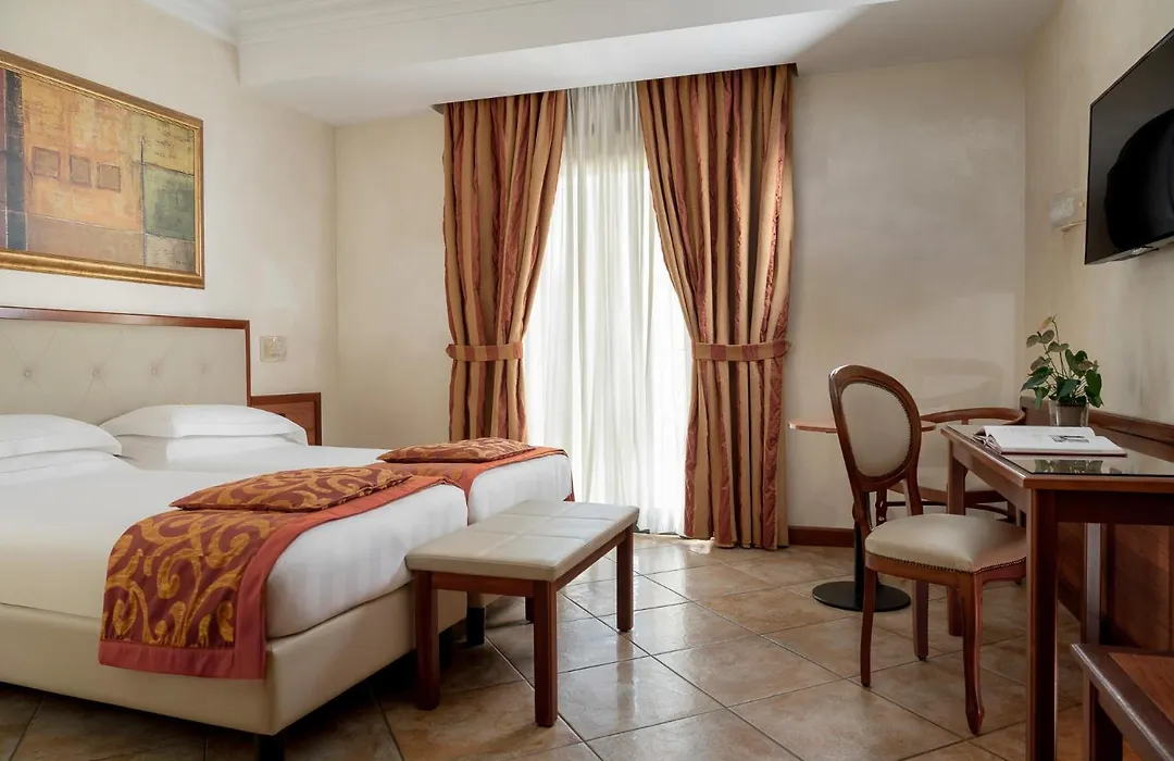 Hotel Athena-1