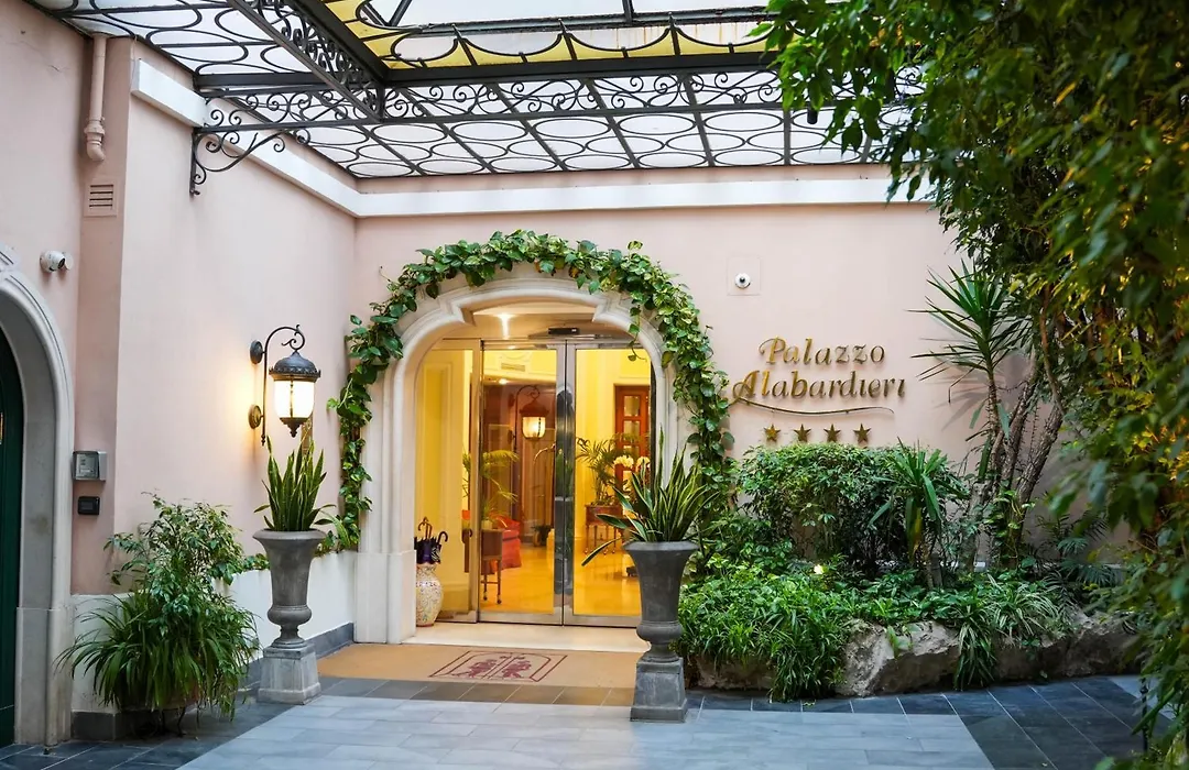Palazzo Alabardieri-1