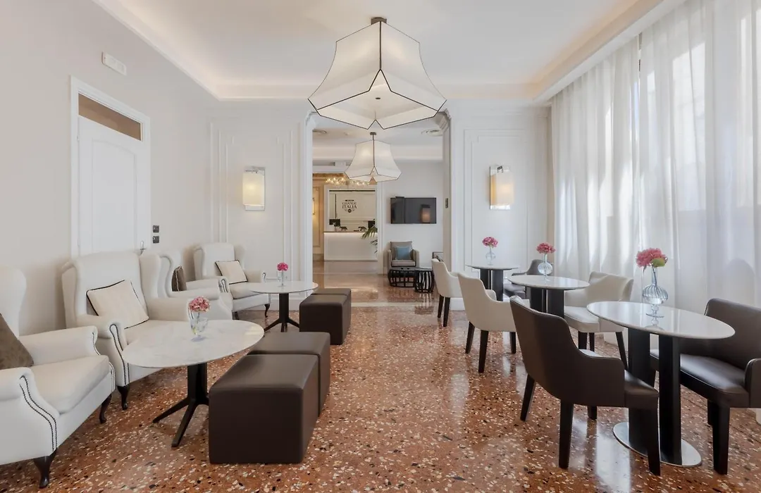 Hotel Grande Italia-1