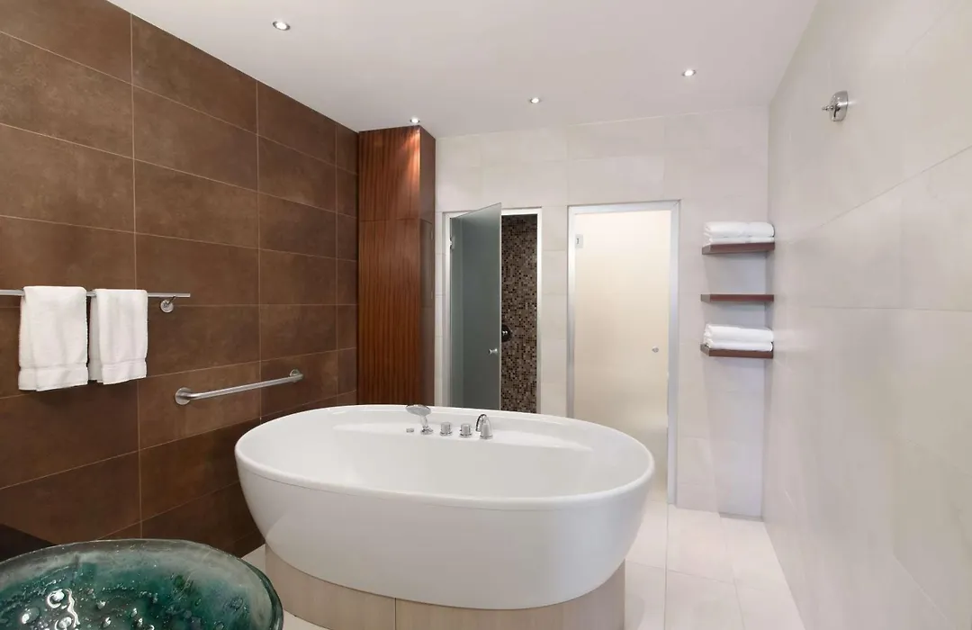 Radisson Blu Carlton Hotel, Bratislava-1
