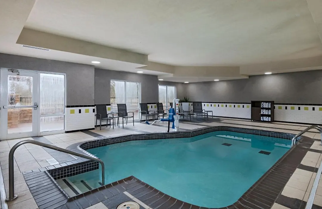 Holiday Inn Express And Suites Pryor By Ihg-1