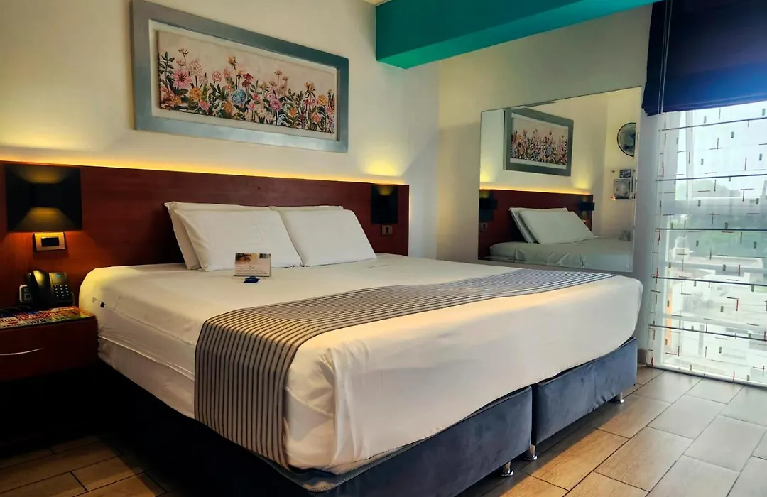 Hotel Vila Santa-1