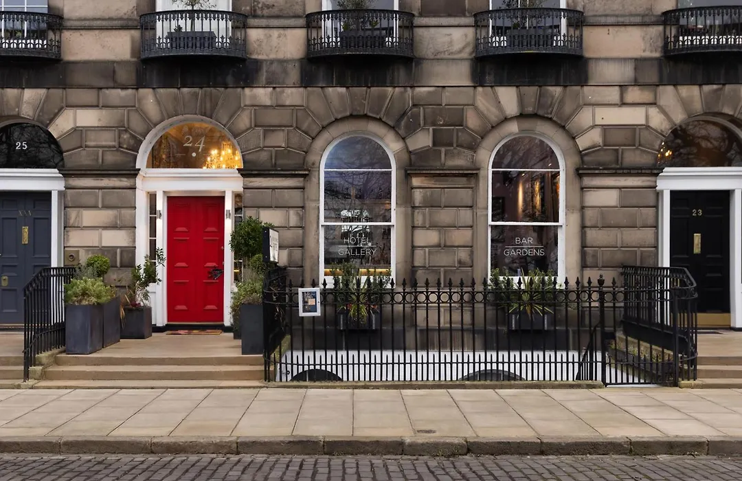 24 Royal Terrace-1